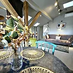 Golden Rooftop Apartment-oldtown * Breslau