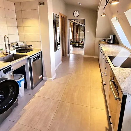 Apartman Golden Rooftop Apartment-oldtown