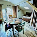 公寓 Golden Rooftop Apartment-oldtown